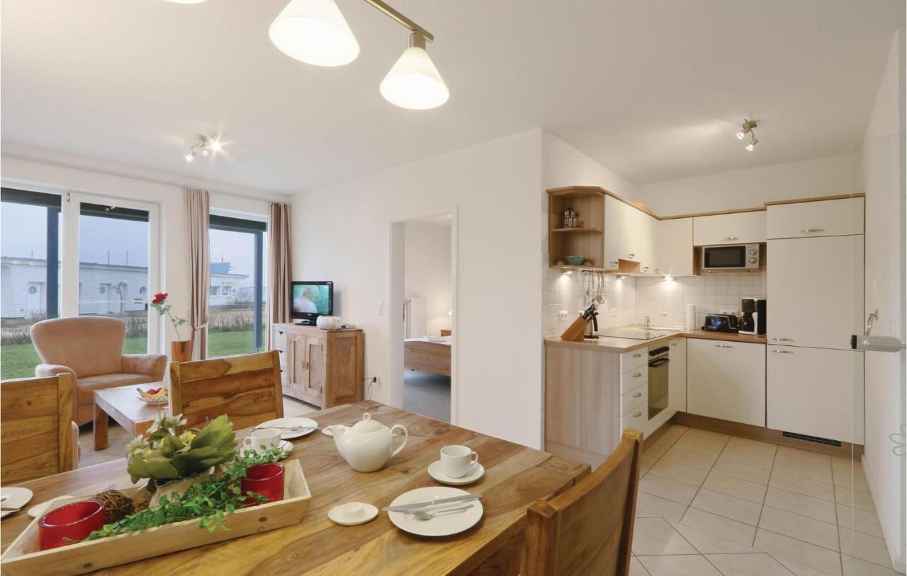 Beautiful Apartment In Rechlin With Sauna Extérieur photo